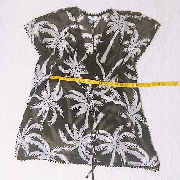 Palm Tree Tee - Picture 2 of 12